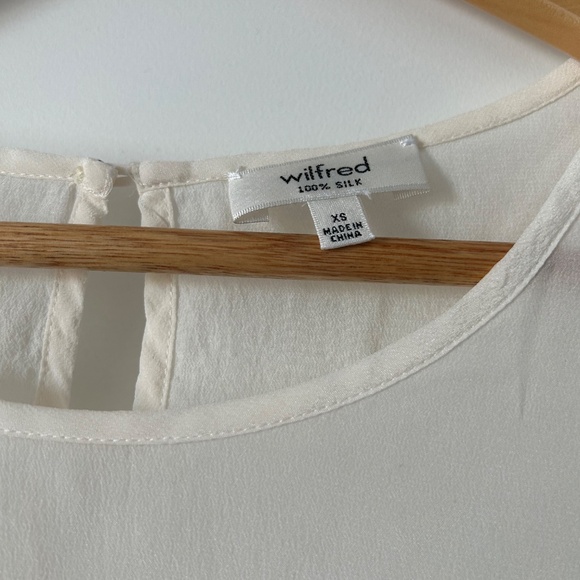 Aritzia Wilfred Desais 100% silk top - Picture 2 of 6